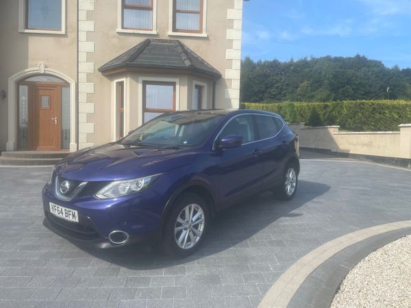 Nissan Qashqai SUV, Diesel, 2015, Blue
