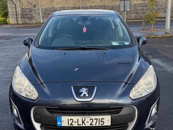 Peugeot 308 Hatchback, Diesel, 2012, Blue