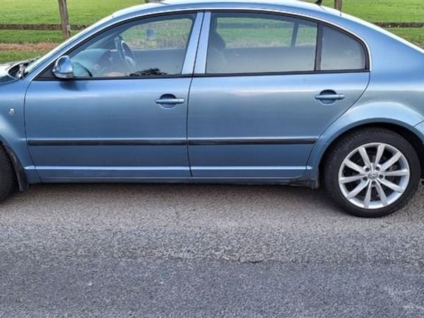 Skoda Superb Saloon, Diesel, 2008, Grey