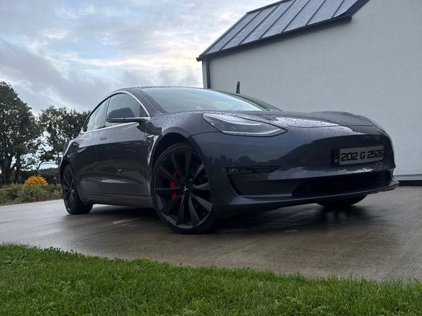 Tesla Model 3 Saloon, Electric, 2020, Grey