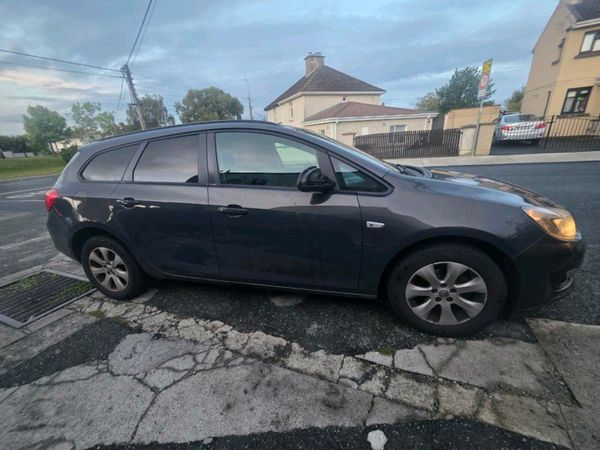Vauxhall Astra Estate, Diesel, 2014, Grey