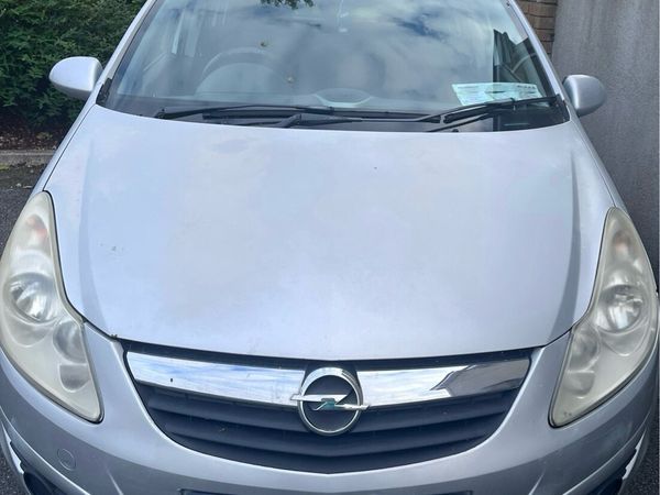 Opel Corsa Hatchback, Petrol, 2007, Silver
