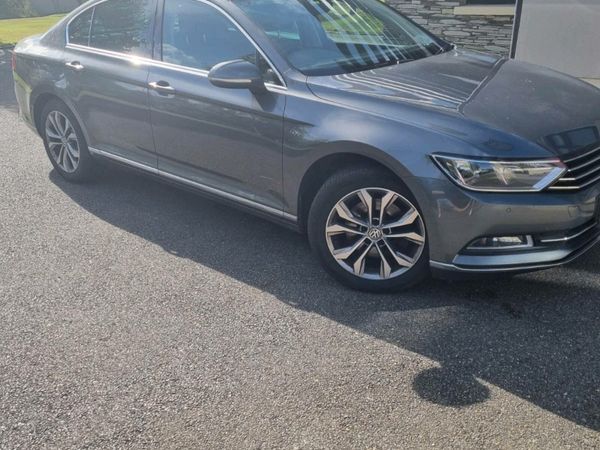 Volkswagen Passat Saloon, Diesel, 2016, Grey
