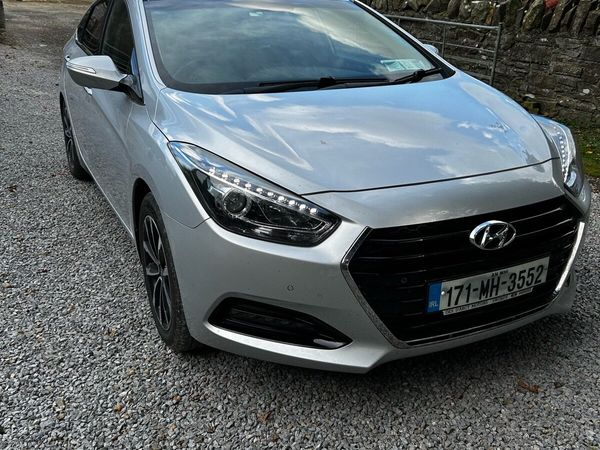 Hyundai i40 Saloon, Diesel, 2017, Silver