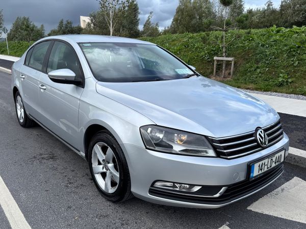 Volkswagen Passat Saloon, Diesel, 2014, Silver