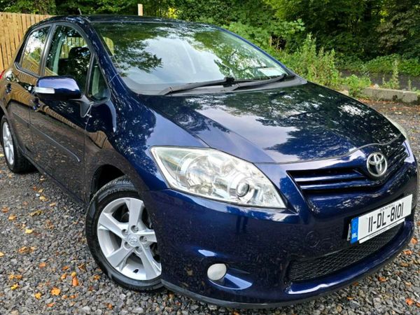 Toyota Auris Hatchback, Petrol, 2011, Blue