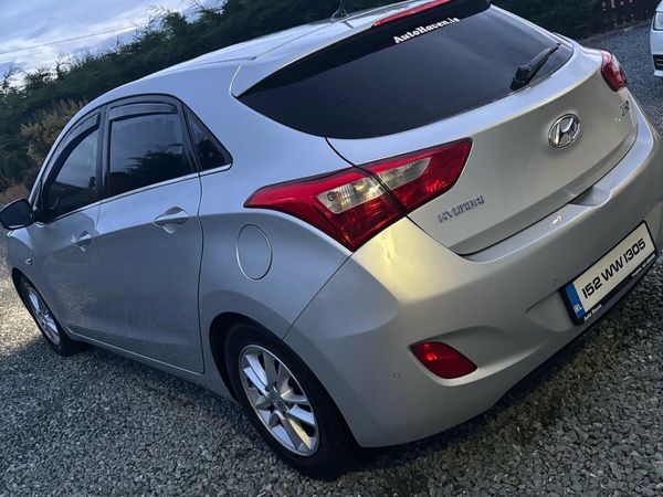 Hyundai i30 Hatchback, Diesel, 2015, Silver