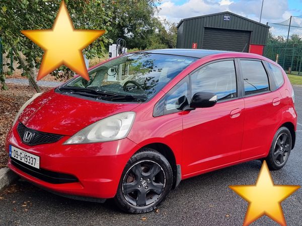 Honda Jazz Hatchback, Petrol, 2009, Red
