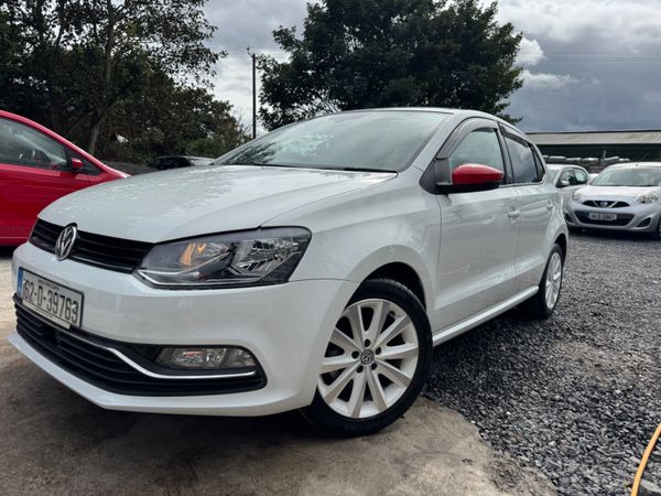 Volkswagen Polo Hatchback, Petrol, 2016, White