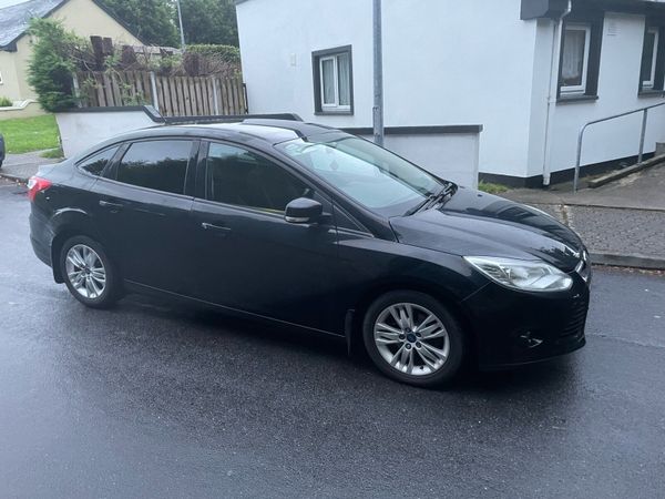 Ford Focus Saloon, Diesel, 2012, Black
