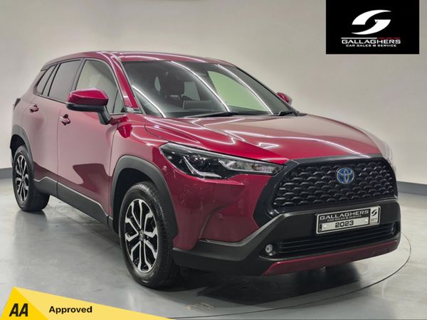 Toyota Corolla Cross Hatchback, Petrol Hybrid, 2023, Red