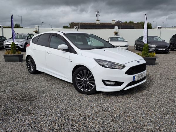 Ford Focus Hatchback, Diesel, 2017, White