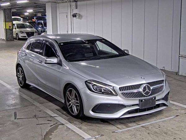 Mercedes-Benz A-Class Hatchback, Petrol, 2017, Silver
