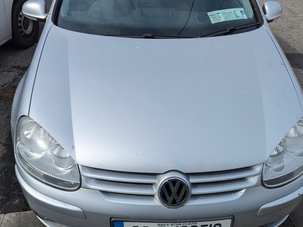 Volkswagen Golf Hatchback, Diesel, 2009, Silver