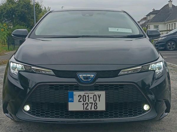 Toyota Corolla Estate, Petrol Hybrid, 2020, Black