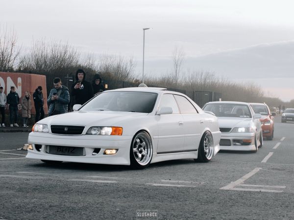 Toyota Chaser Saloon, Petrol, 1999, White