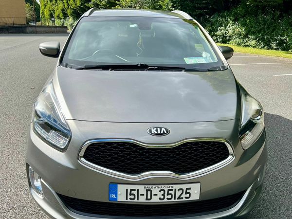 Kia Carens MPV, Diesel, 2015, Silver