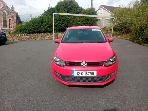 Volkswagen Polo Hatchback, Petrol, 2012, Red