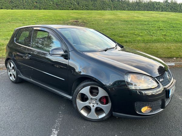 Volkswagen Golf Hatchback, Petrol, 2008, Black