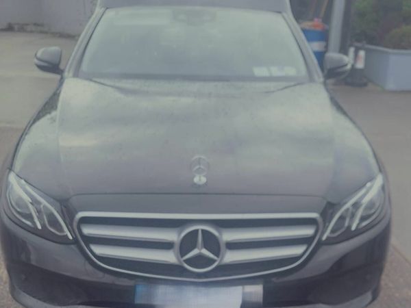 Mercedes-Benz E-Class Hearse, Diesel, 2017, Black