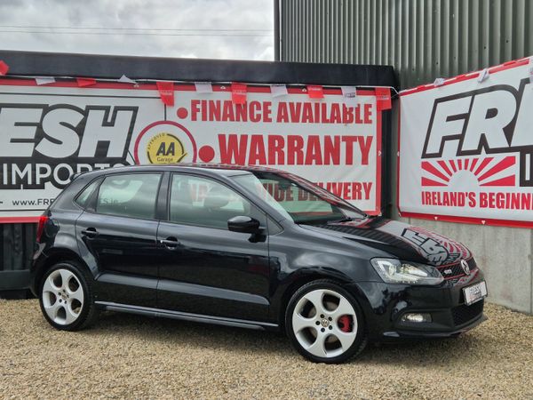Volkswagen Polo Hatchback, Petrol, 2012, Black
