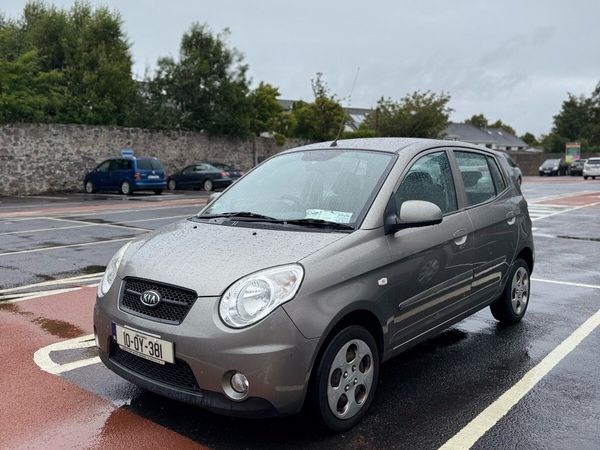 Kia Picanto Hatchback, Petrol, 2010, Silver