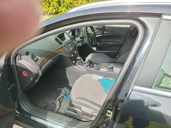 Vauxhall Insignia Estate, Diesel, 2012, Black