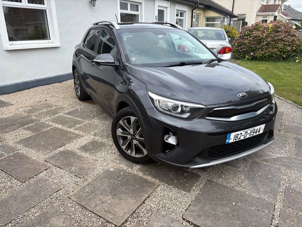 Kia Stonic Estate/Jeep, Petrol, 2018, Grey