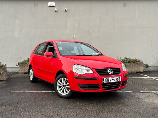 Volkswagen Polo Hatchback, Petrol, 2008, Red