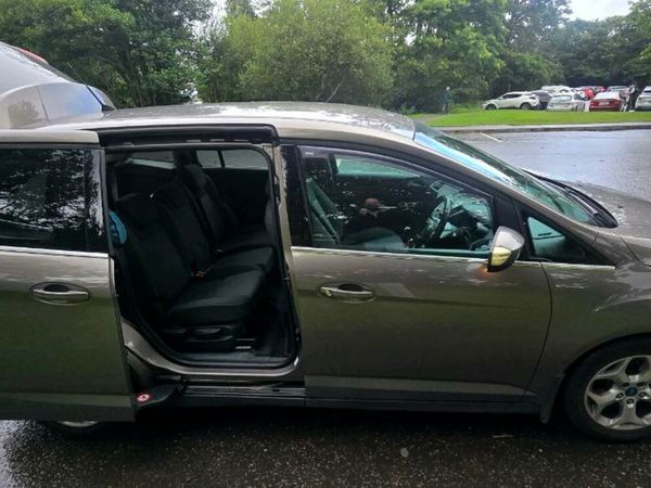 Ford Grand C-Max MPV, Diesel, 2012, Brown