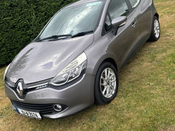 Renault Clio Hatchback, Petrol, 2015, Grey