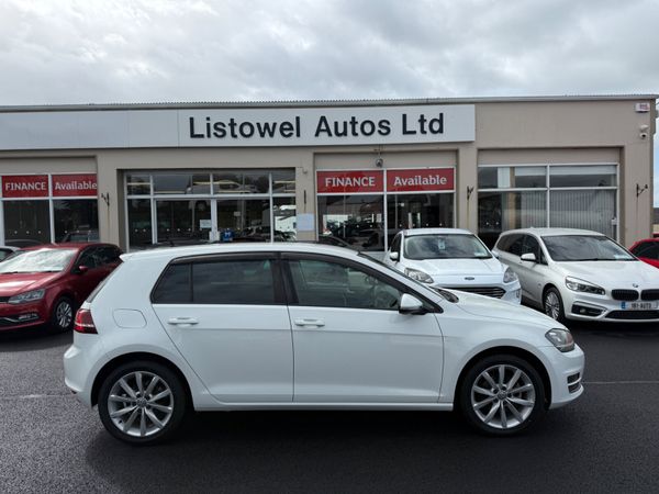 Volkswagen Golf Hatchback, Petrol, 2017, White