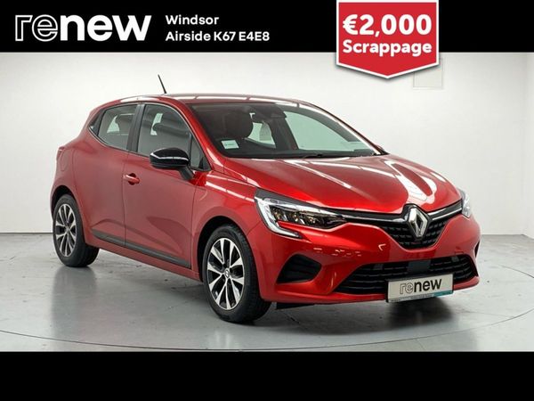 Renault Clio Hatchback, Petrol, 2023, Red