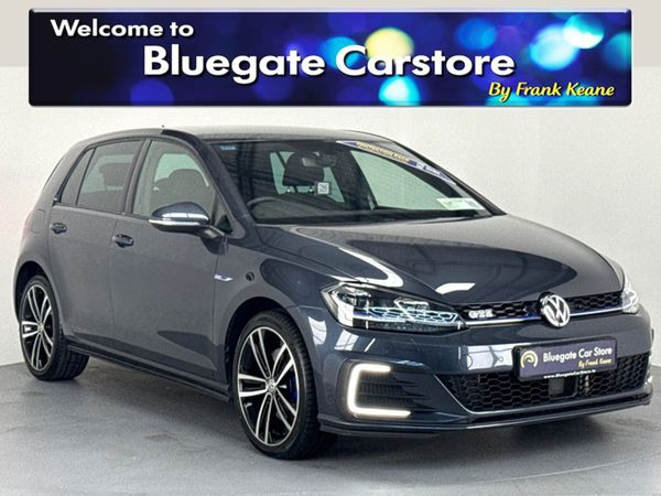 Volkswagen Golf Hatchback, Petrol Hybrid, 2018, Blue
