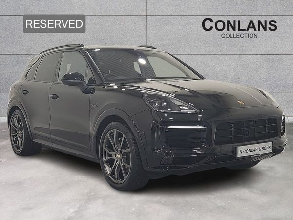 Porsche Cayenne SUV, Petrol Plug-in Hybrid, 2023, Black