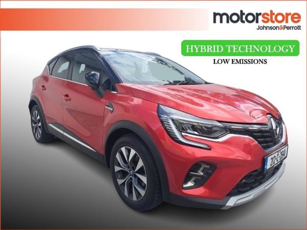 Renault Captur Hatchback, Petrol Plug-in Hybrid, 2021, Red