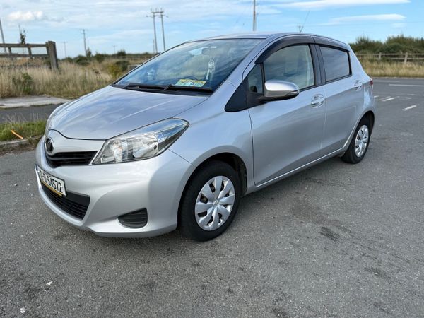 Toyota Vitz Hatchback, Petrol, 2012, Silver