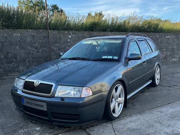 Skoda Octavia Estate, Diesel, 2004, Grey