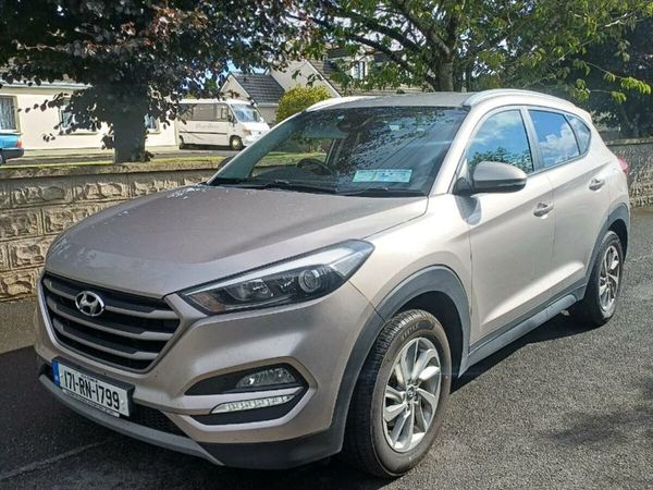 Hyundai Tucson SUV, Diesel, 2017, White