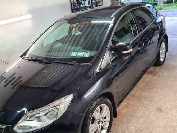 Ford Focus Hatchback, Diesel, 2012, Black