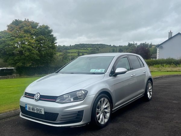 Volkswagen Golf Hatchback, Diesel, 2014, Silver