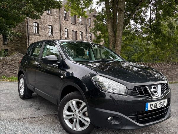 Nissan Qashqai Hatchback, Diesel, 2012, Black