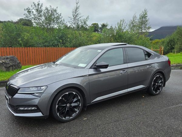 Skoda Superb Saloon, Diesel, 2022, Grey