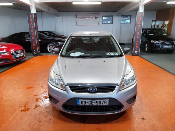 Ford Focus Hatchback, Diesel, 2009, Silver