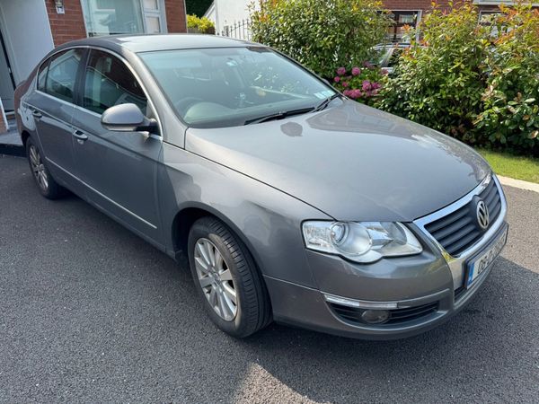 Volkswagen Passat Saloon, Diesel, 2008, Grey