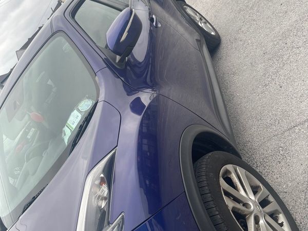 Nissan Juke SUV, Petrol, 2014, Blue