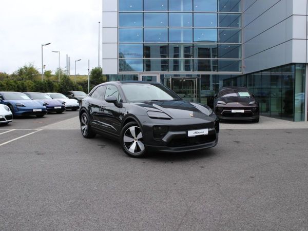 Porsche Macan SUV, Electric, 2025, 
