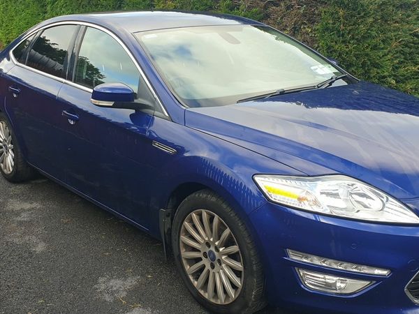 Ford Mondeo Hatchback, Diesel, 2014, Blue