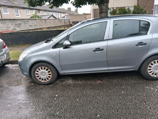 Opel Corsa Hatchback, Petrol, 2010, Silver