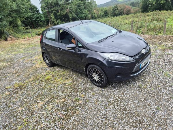 Ford Fiesta Hatchback, Diesel, 2009, Black
